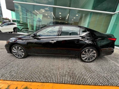 2024 Nissan Altima 4p Exclusive L4/2.0/T Aut