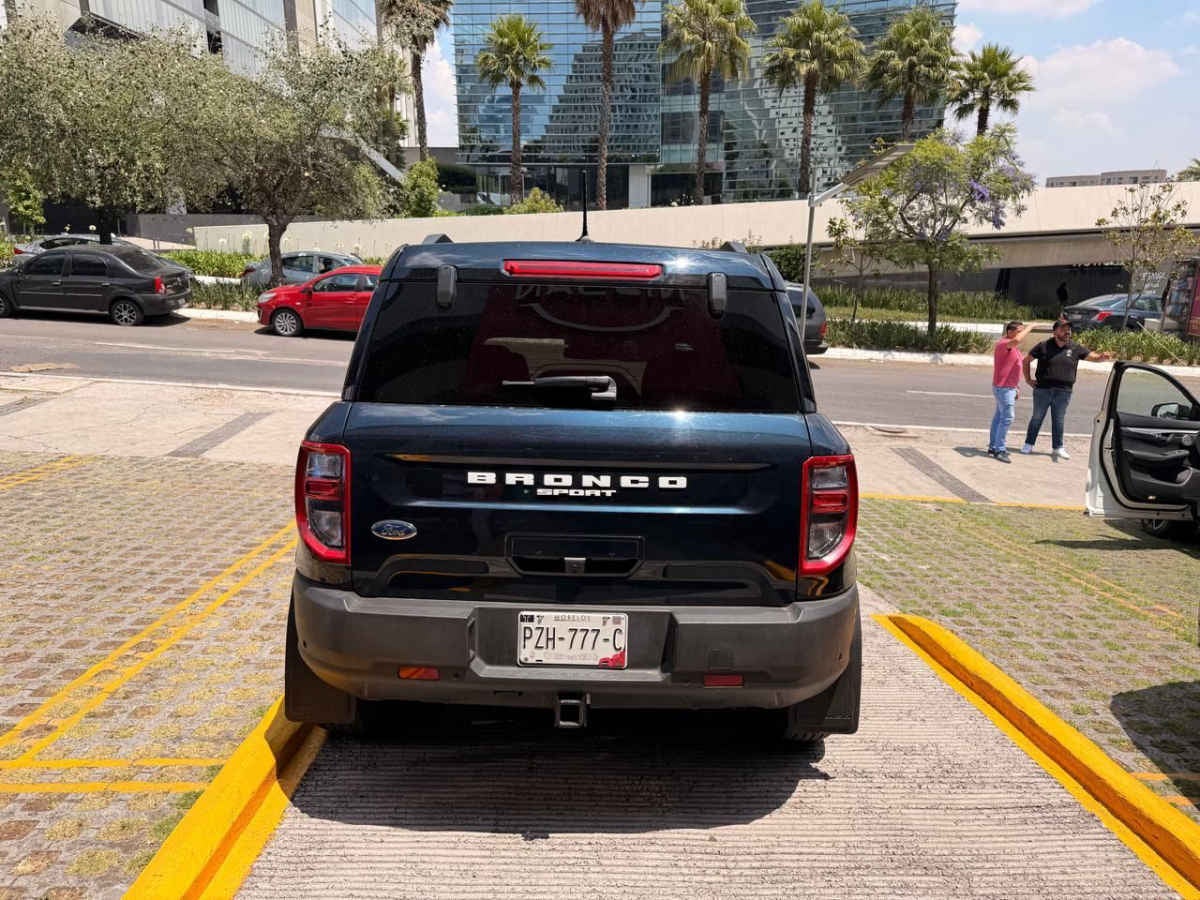 2022 Ford Bronco Sport 5p Outer Banks L3/1.5/T Aut