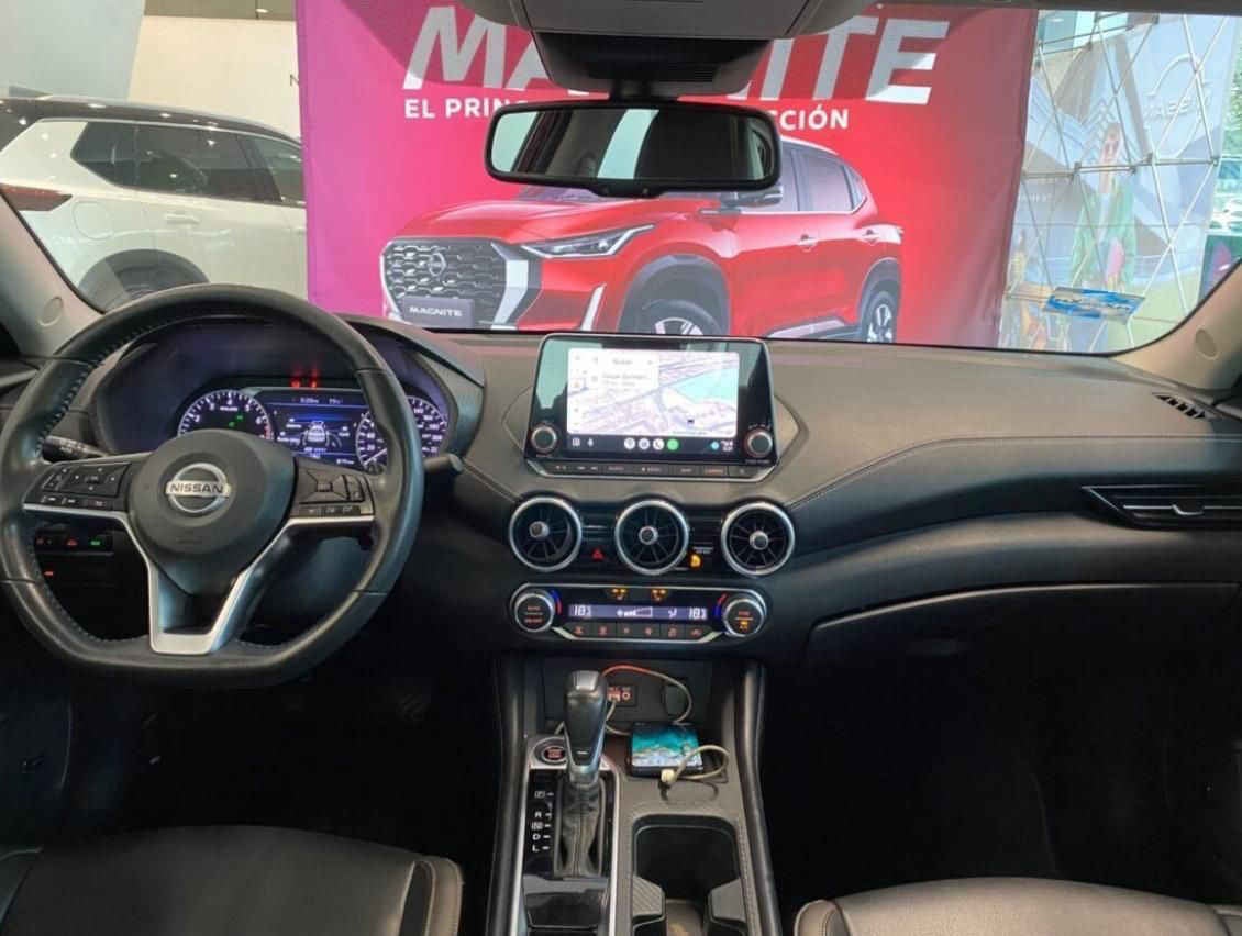 2023 Nissan Sentra 4p SR Platinum Bi-tono L4/2.0 Aut