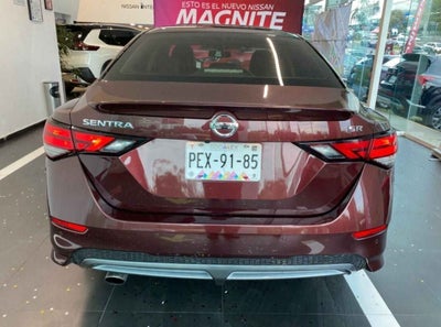 2023 Nissan Sentra 4p SR Platinum Bi-tono L4/2.0 Aut