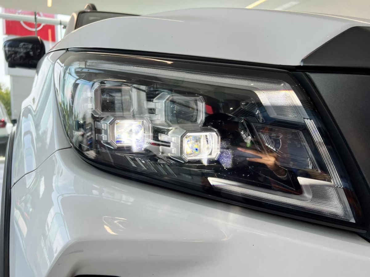 2022 Nissan Frontier 4p Pro-4X L4/2.5 Aut 4x4