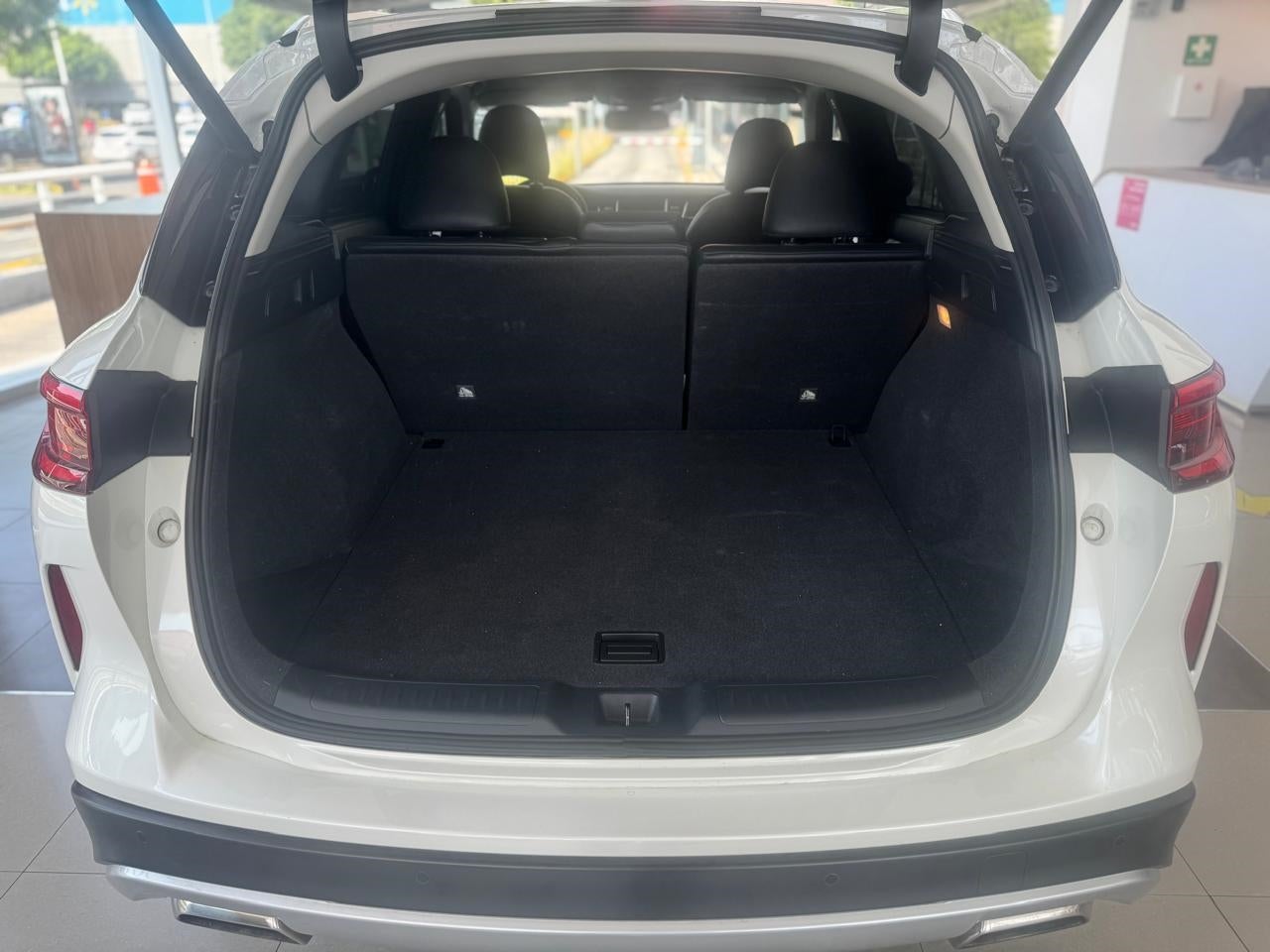 2022 INFINITI QX50 5 PTS QX50 ESSENTIAL 20T CVT PIEL F LED TP RA-19