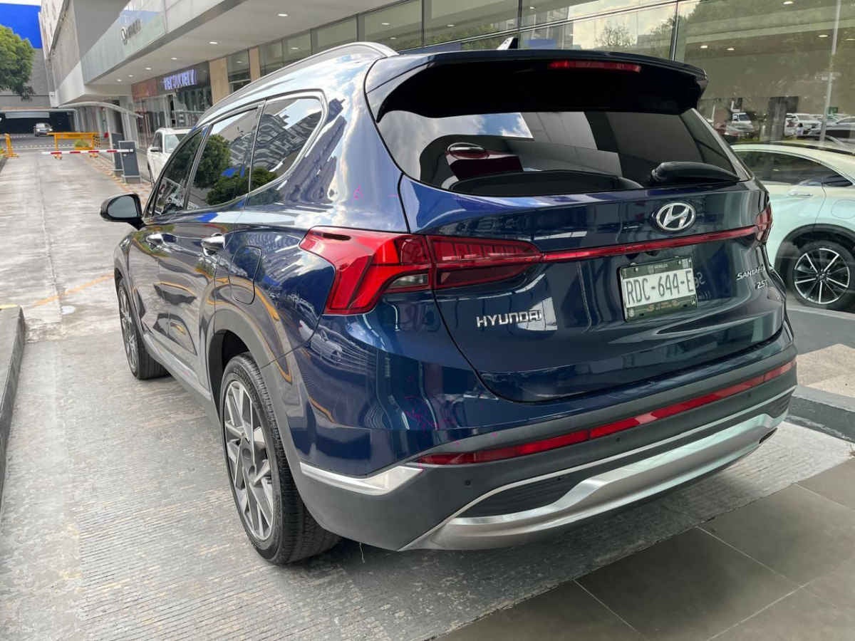 2022 Hyundai Santa Fe LIMITED TECH