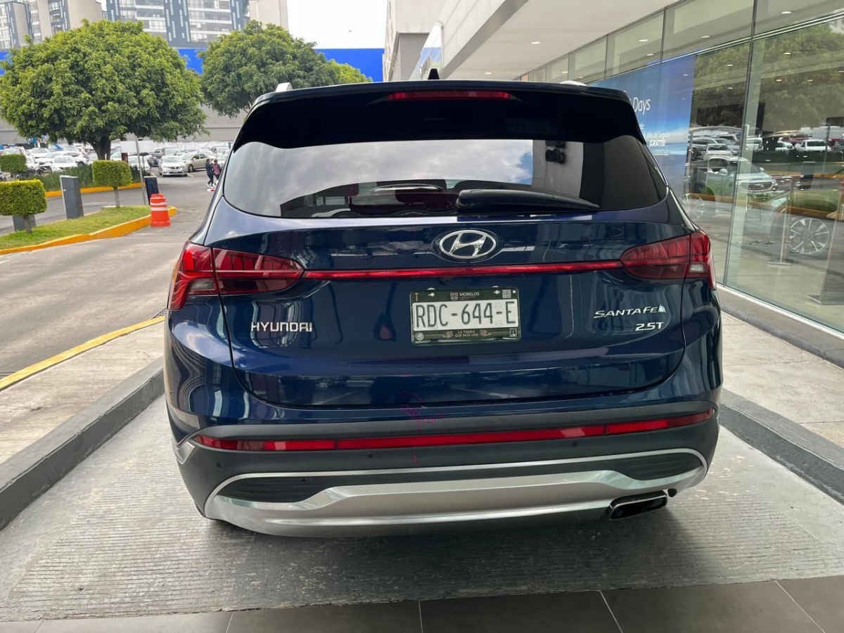 2022 Hyundai Santa Fe LIMITED TECH