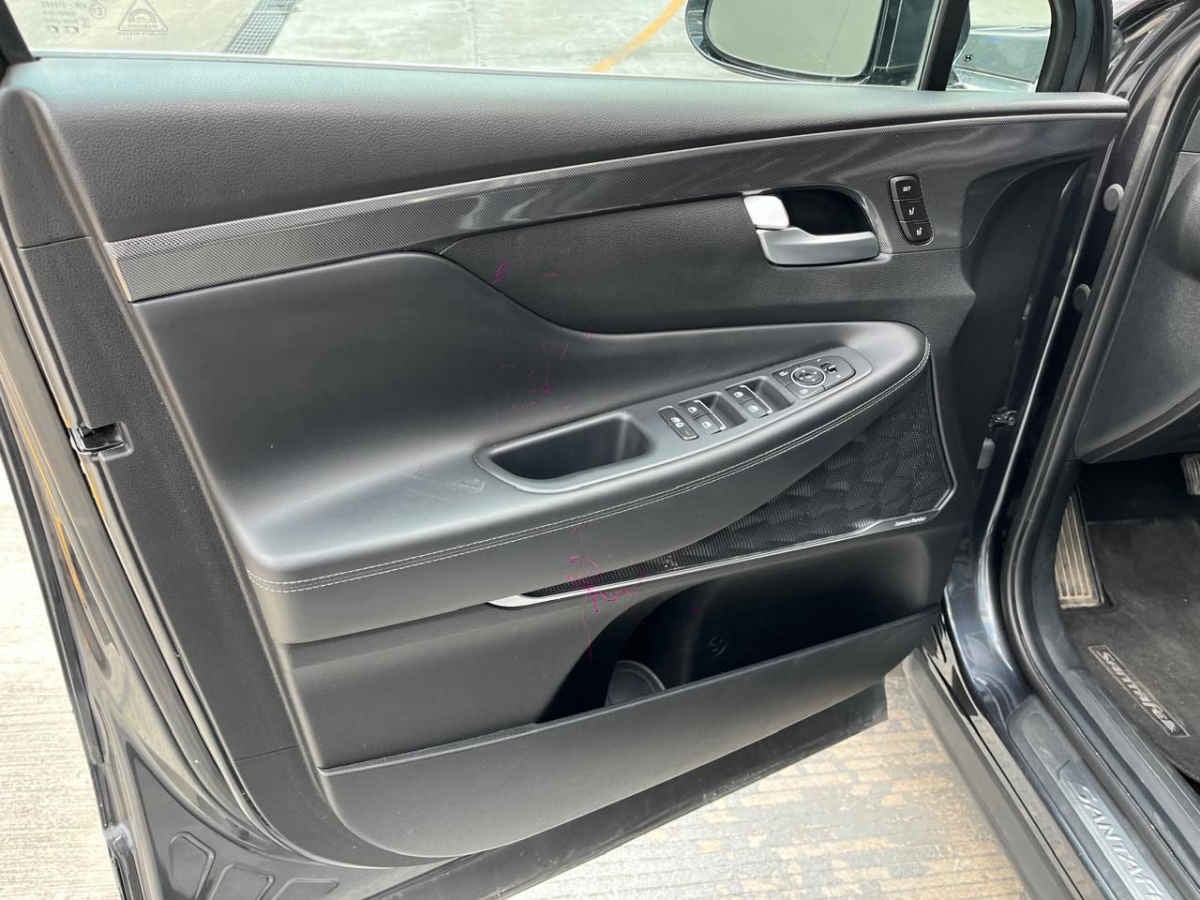 2024 Hyundai Santa Fe 5p Limited Tech L4/2.5/T Aut