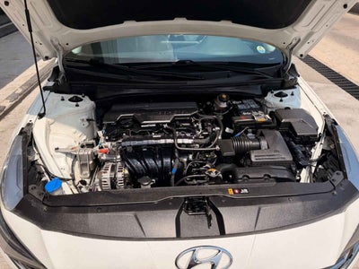 2023 Hyundai Elantra 4p GLS Premium L4/2.0 Aut