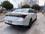 2023 Hyundai Elantra 4p GLS Premium L4/2.0 Aut
