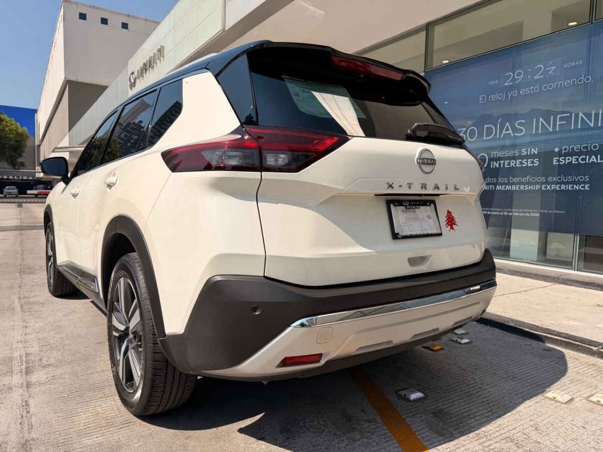 2023 Nissan X-Trail 5p Platinum Plus 2 Row L4/2.5 Aut