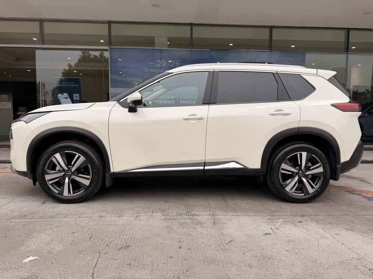 2024 Nissan X-Trail 5p Platinum Plus 2 Row L4/2.5 Aut