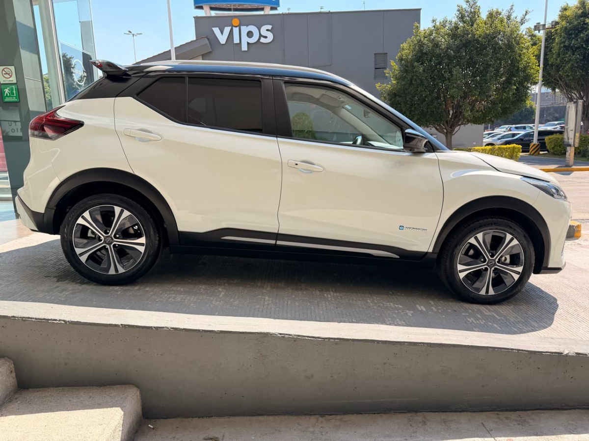 2024 Nissan Kicks 5p Platinum e-Power HEV L3/1.2 Aut