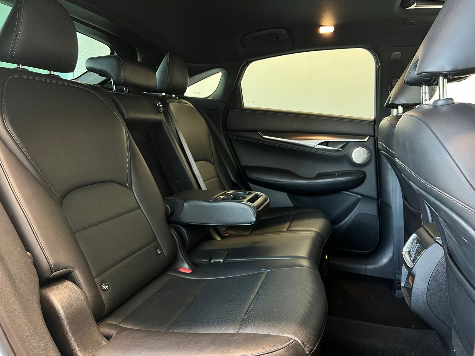 2023 INFINITI QX55 ESSENTIAL L42.0T AUT