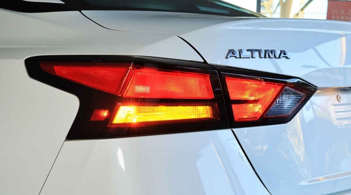 2023 Nissan ALTIMA 4P EXCLUSIVE L42.0T AUT in Álvaro Obregón, CDMX, México - NIssan Surman Santa Fe