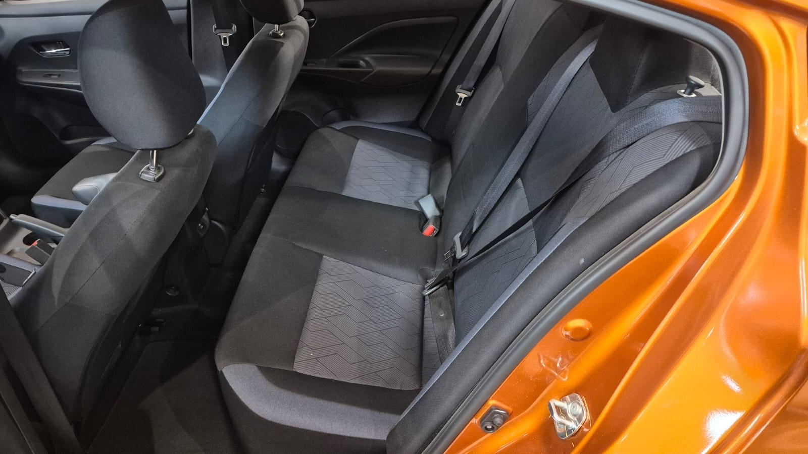 2024 Nissan VERSA 4P ADVANCE L41.6 AUT